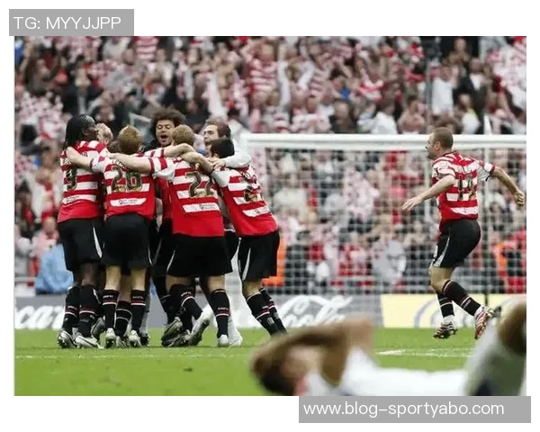 曼联计划将惠特利外租至英甲布拉德福德至赛季结束